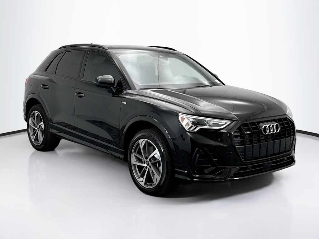 Thumbnail: 2025 Audi Q3 - 3