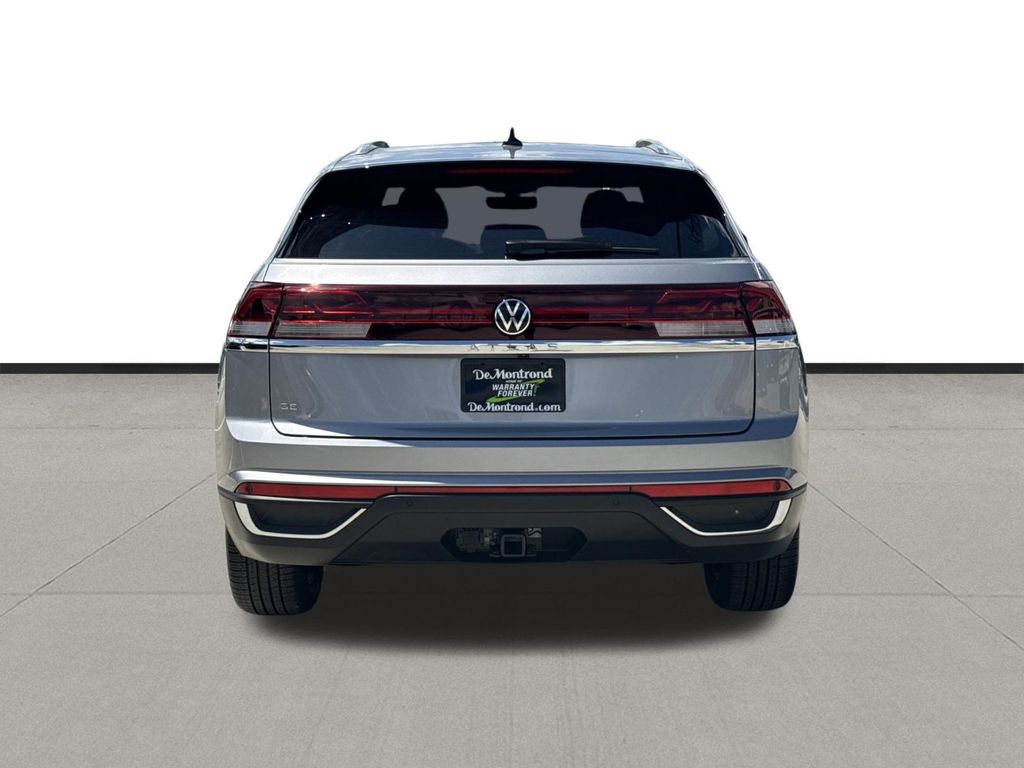 2026 Volkswagen Atlas Cross Sport 2.0T SE w/Technology Silver at DeMontrond Auto Country