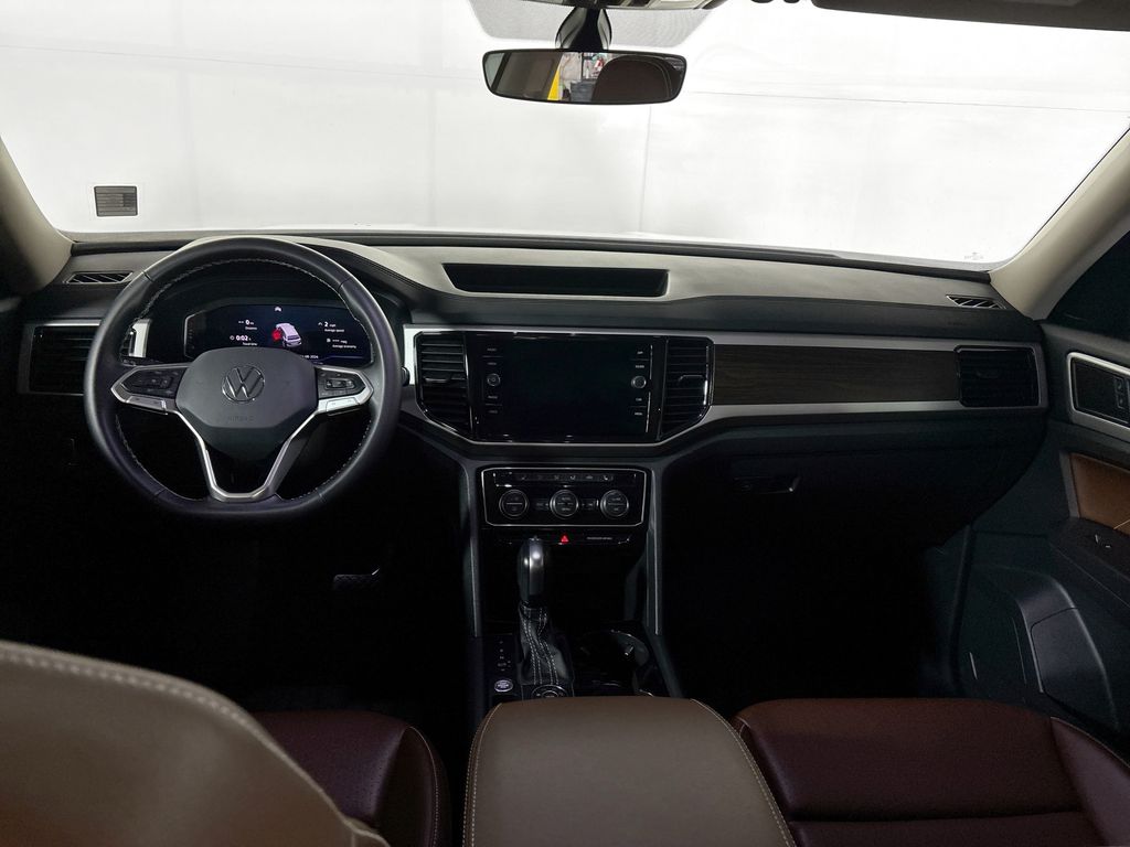 2023 Volkswagen Atlas 2.0T SE w/Technology