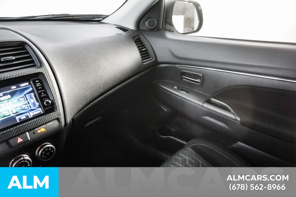 Used 2024 Gray Mitsubishi 2.0 ES image 43