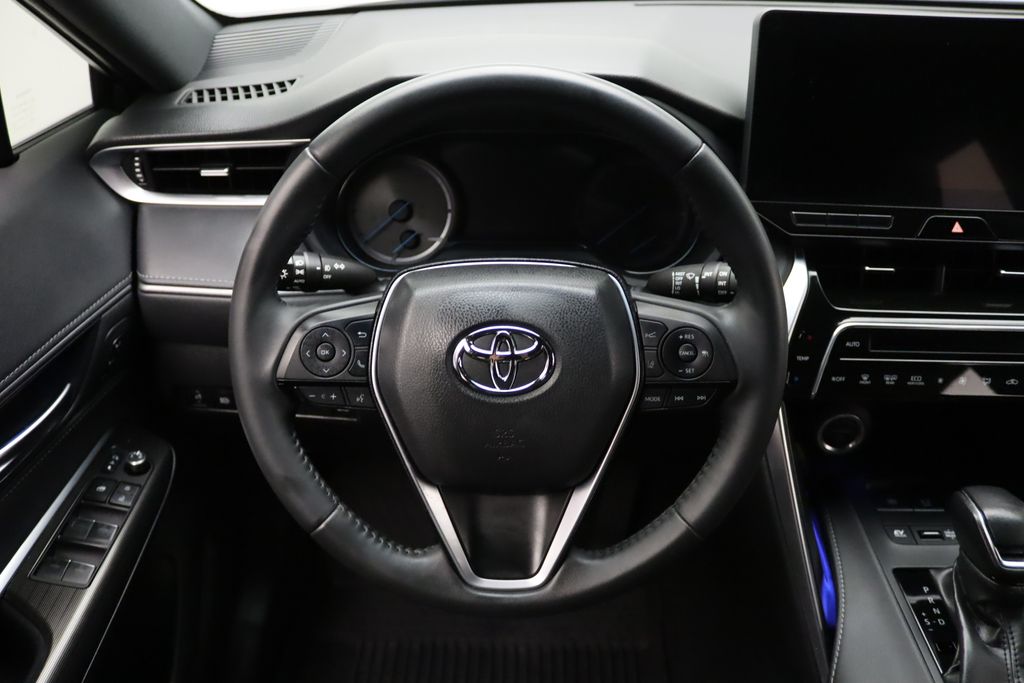 Thumbnail: 2023 Toyota Venza - 23