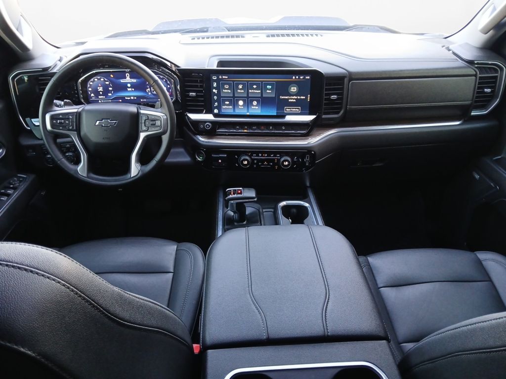 Used Car 2023 Chevrolet Silverado 1500  Lt Trail Boss For Sale Under $50,000 In Austin, Texas