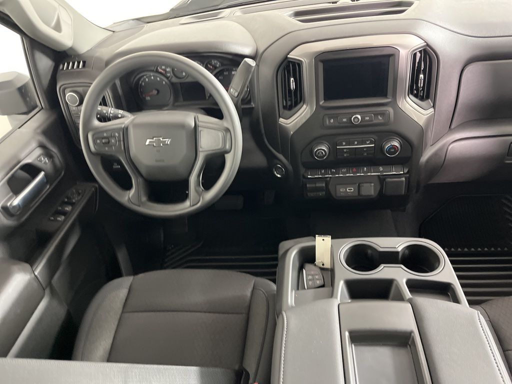 Thumbnail: 2026 Chevrolet Silverado 2500 - 16