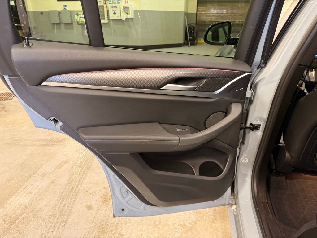 Thumbnail: 2023 BMW X3 - 20