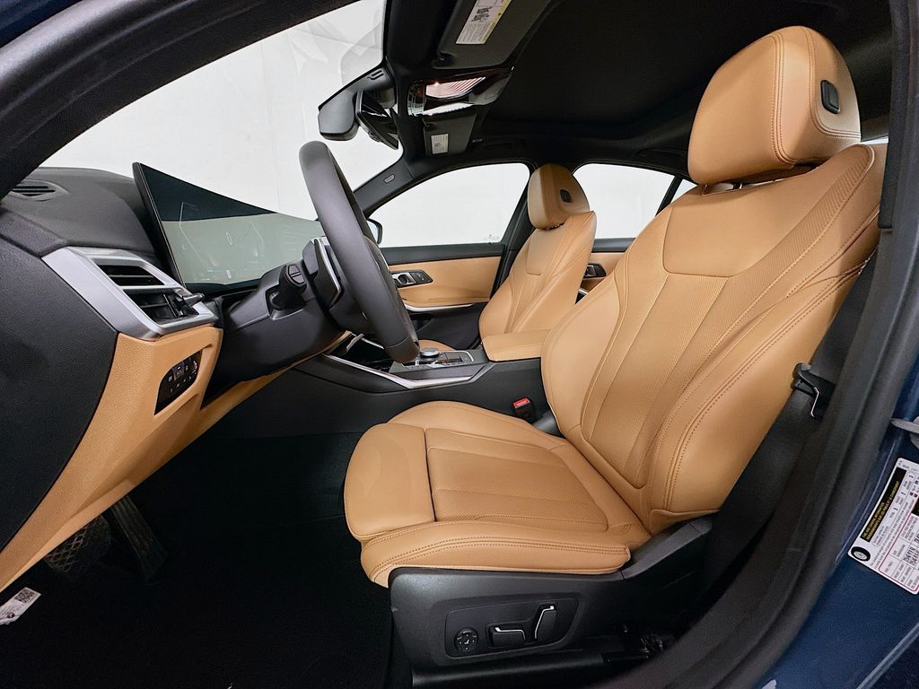 Thumbnail: 2026 BMW 3 Series - 16