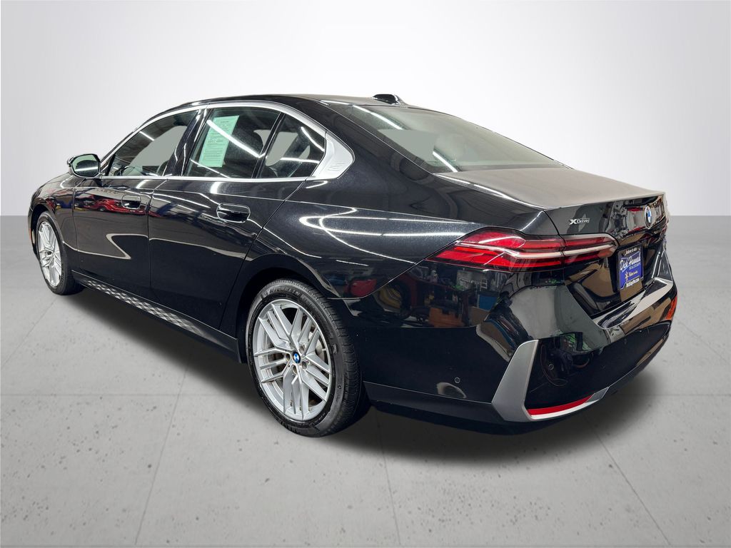 2024 BMW 5 Series 530i xDrive