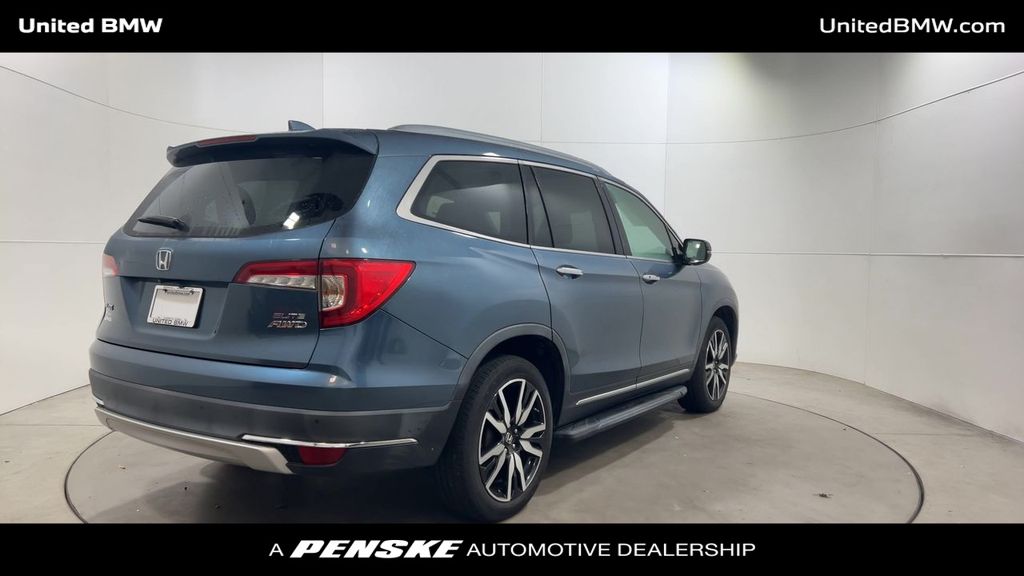 Thumbnail: 2019 Honda Pilot - 8