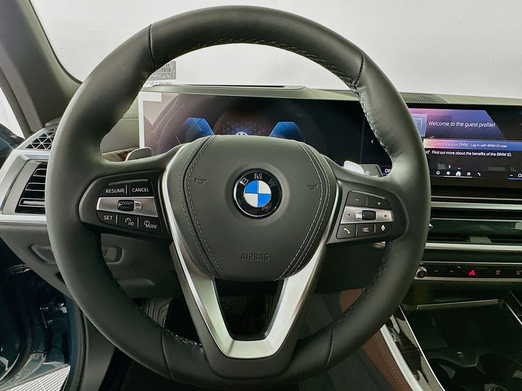 Thumbnail: 2026 BMW X5 - 10
