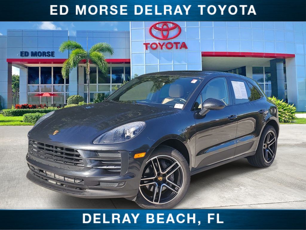 Gray (Volcano Grey Metallic) 2021 Porsche Macan SUV / Crossover All-Wheel Drive 7-Speed Automatic