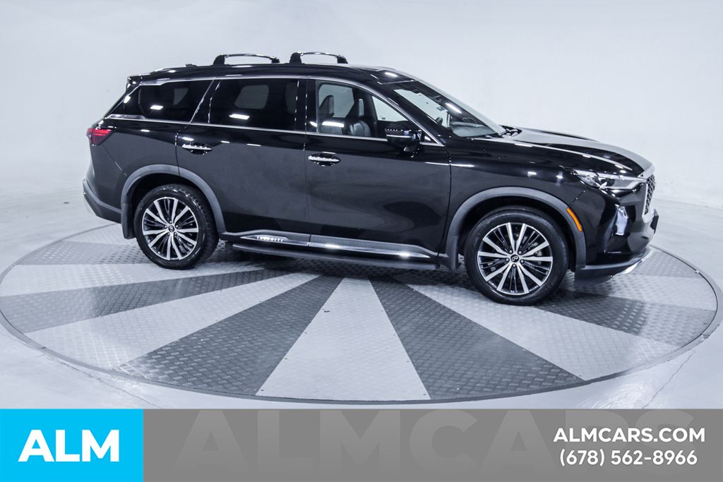 Used 2022 Black INFINITI Autograph image 13