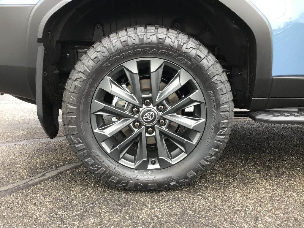 Thumbnail: 2026 Toyota Land Cruiser - 11