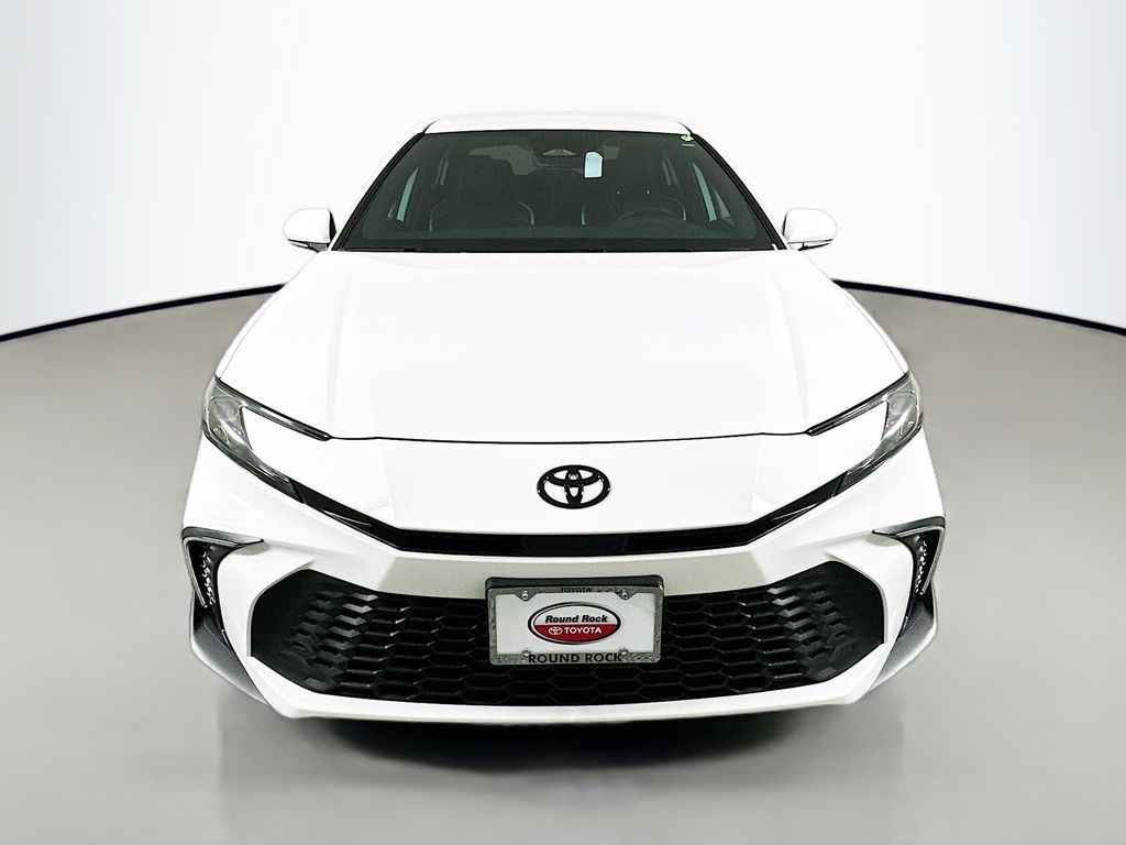 2025 Toyota Camry SE 2