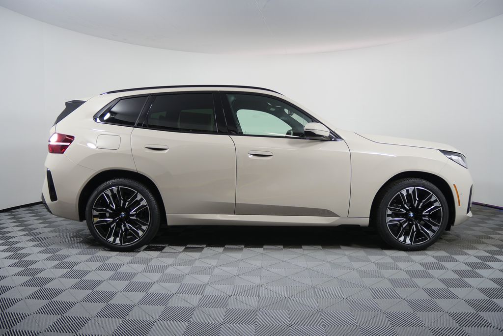 Thumbnail: 2026 BMW X3 - 2