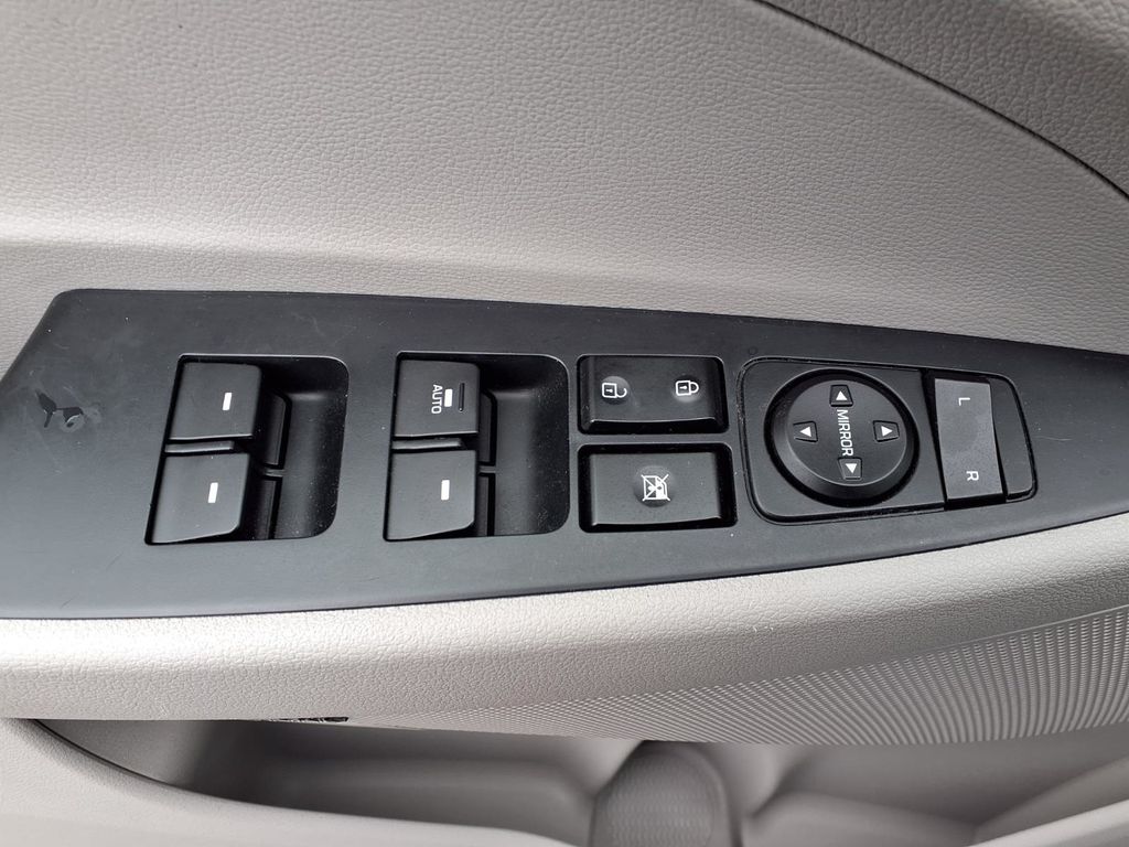 car-gallery-13