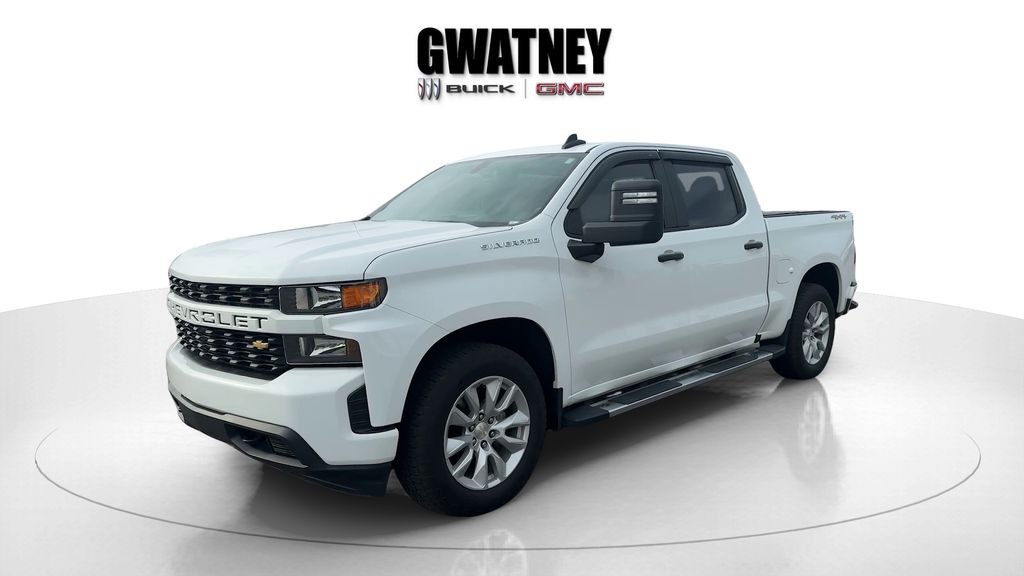 Summit White 2020 Chevrolet Silverado 1500 Custom Crew Cab 4WD Pickup Truck Four-Wheel Drive 6-Speed Automatic Overdrive