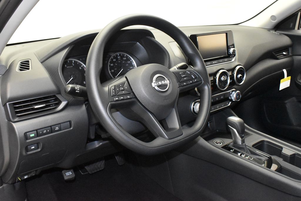 Thumbnail: 2025 Nissan Sentra - 14