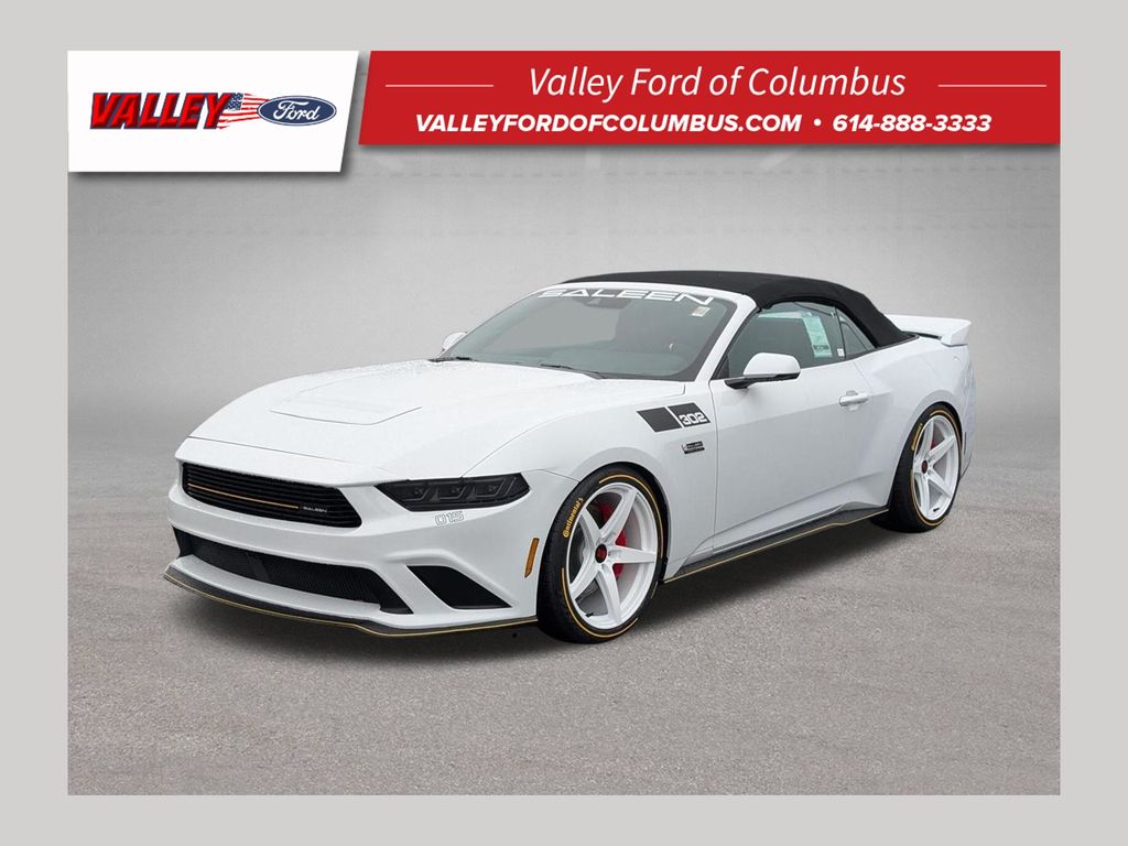 Oxford White 2026 Ford Mustang Convertible Rear-Wheel Drive Automatic