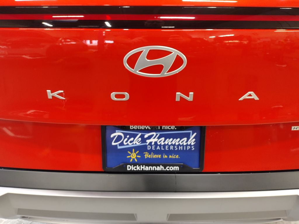 2026 Hyundai Kona SEL Premium