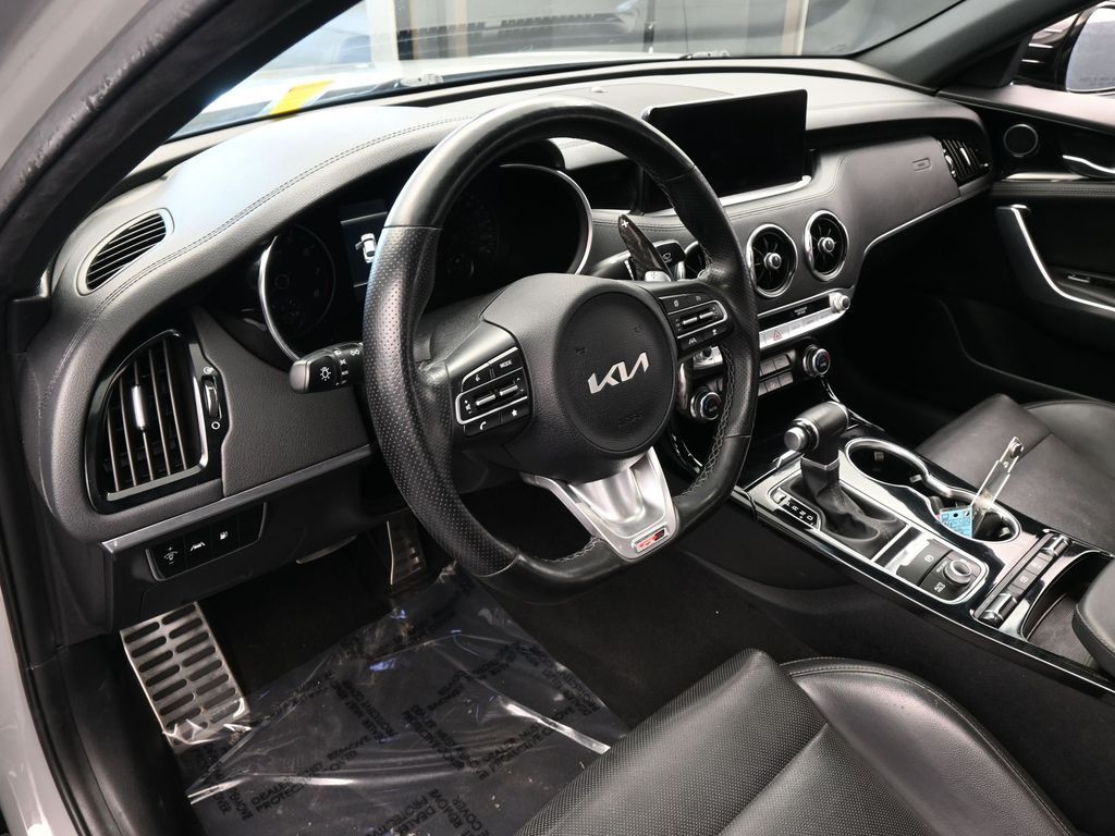 Used 2022 Ceramic Silver Kia GT-Line image 10