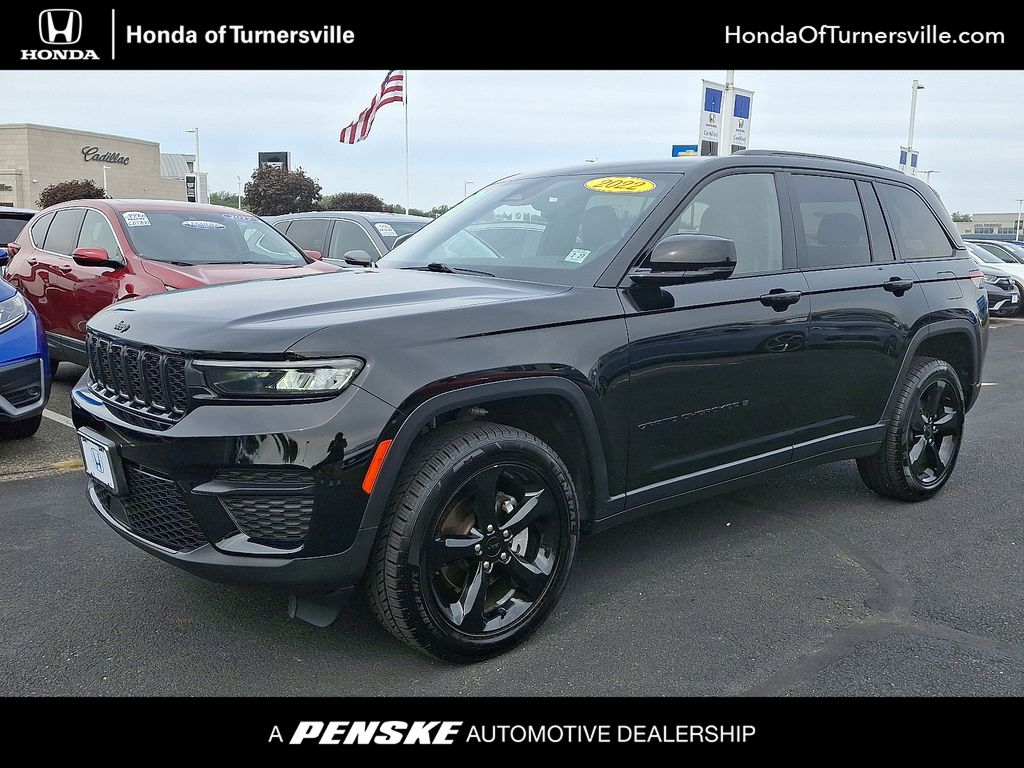 Thumbnail: 2022 Jeep Grand Cherokee - 1