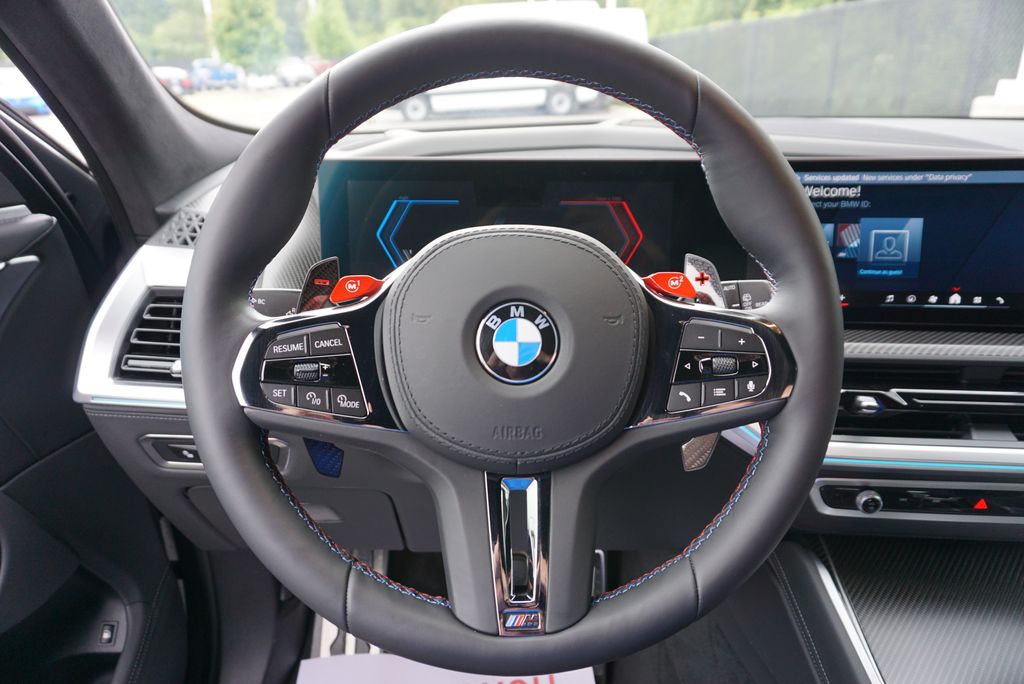 Thumbnail: 2024 BMW XM - 32
