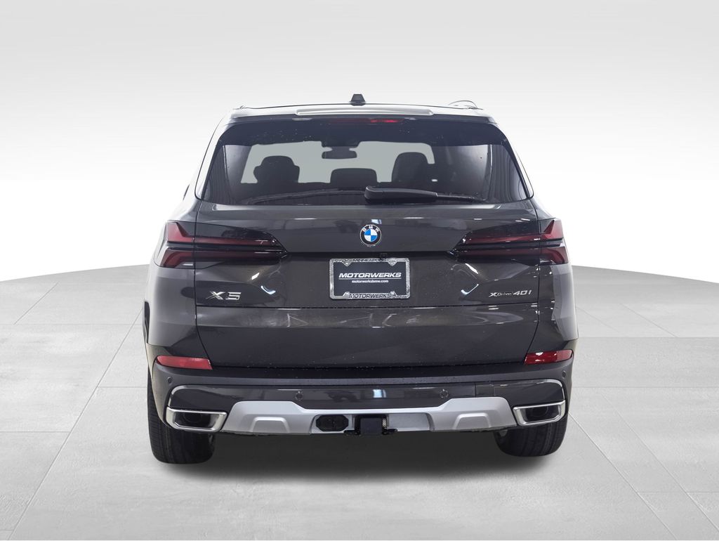 Thumbnail: 2026 BMW X5 - 4