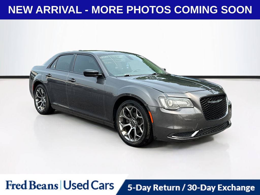 2018 Chrysler 300 Touring RWD