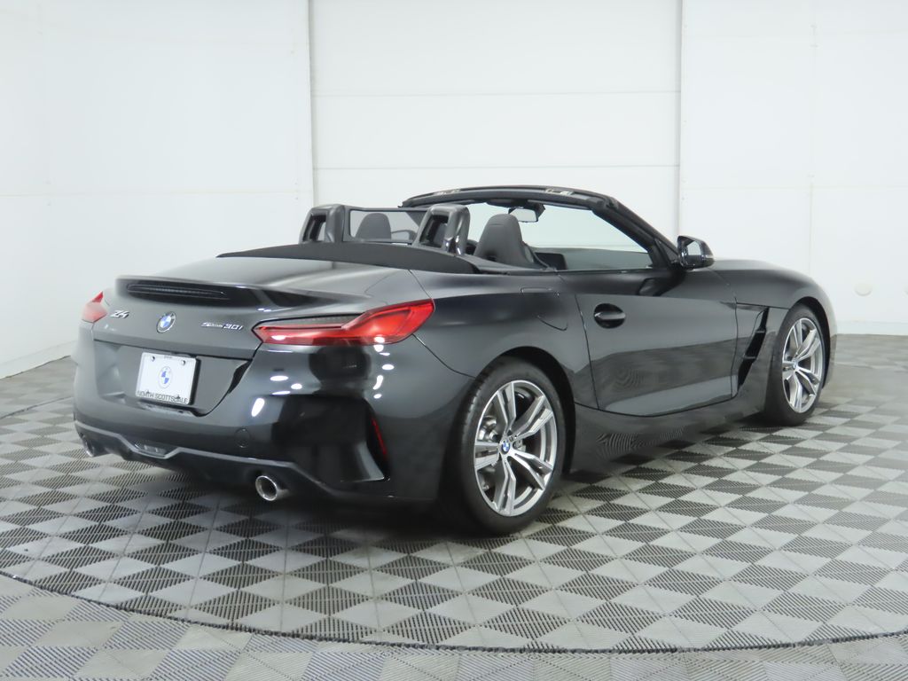 Thumbnail: 2023 BMW Z4 - 5