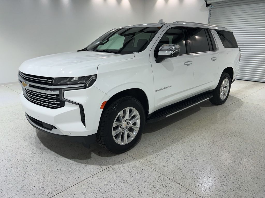 Summit White 2024 Chevrolet Suburban Premier RWD SUV / Crossover 4X2