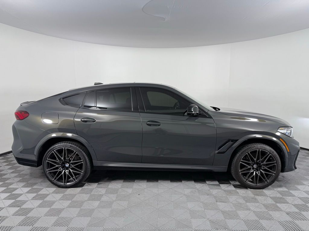 2023 BMW X6 M 4
