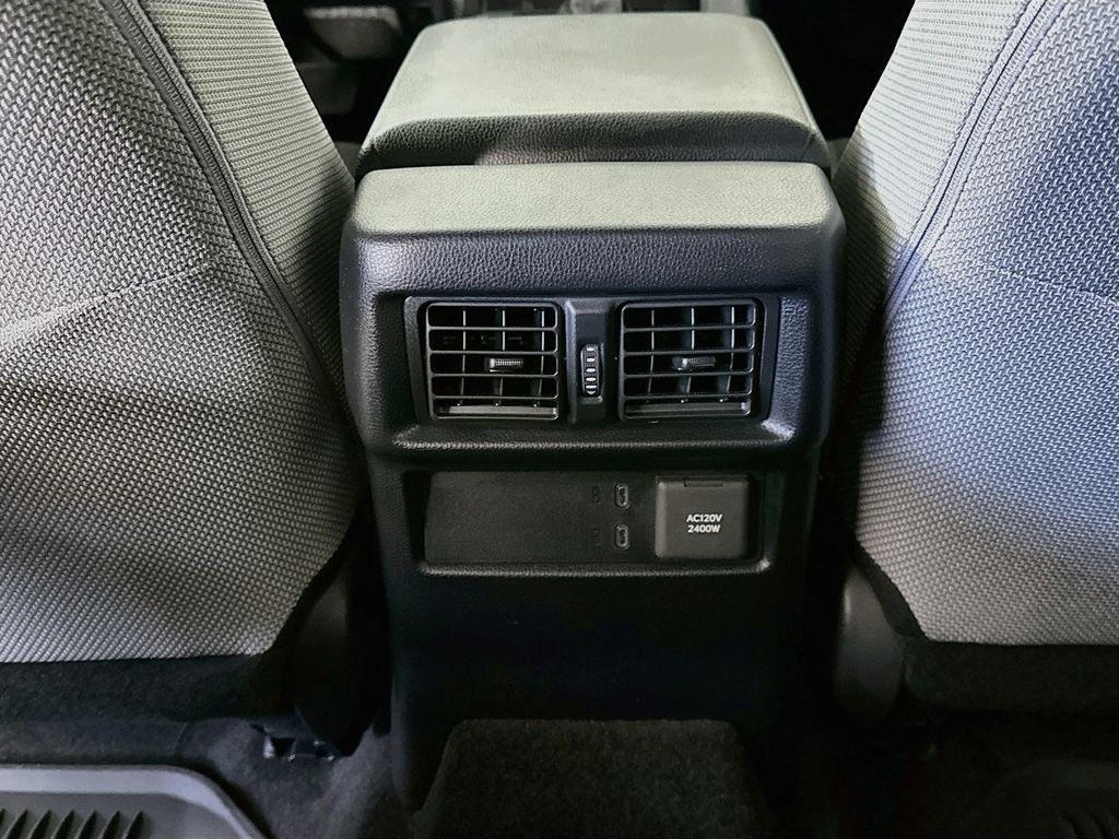 Toyota4Runner i-FORCE MAX Hybrid20