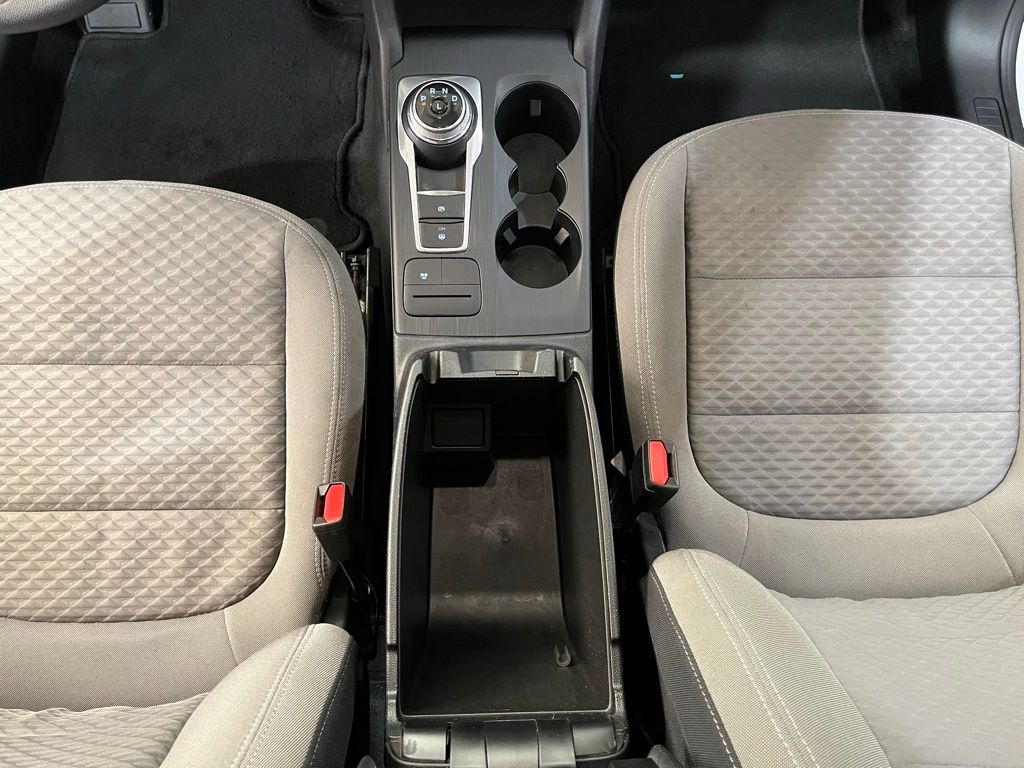 2022 Ford Escape Hybrid SE
