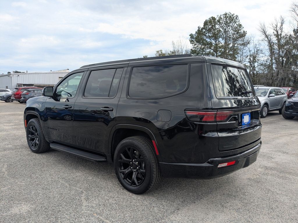 2023 Jeep Wagoneer Series II Carbide 4x4