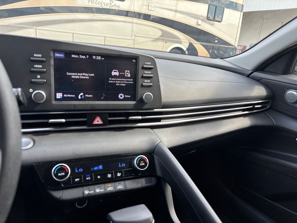 2023 Hyundai Elantra SEL Blue at Community Toyota