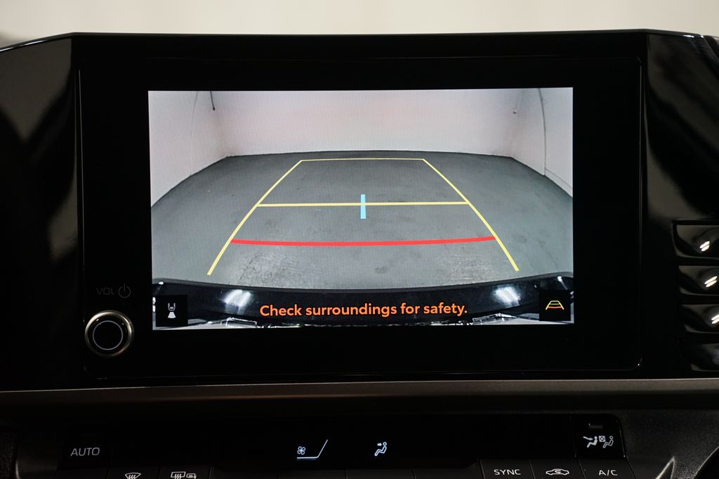 Thumbnail: 2025 Toyota Camry - 20