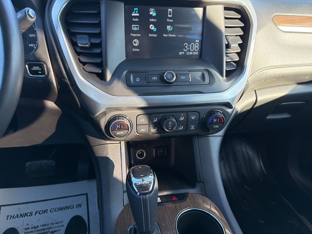 Thumbnail: 2018 GMC Acadia - 15