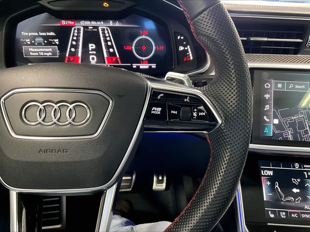 2021 Audi RS 7 — photo 24