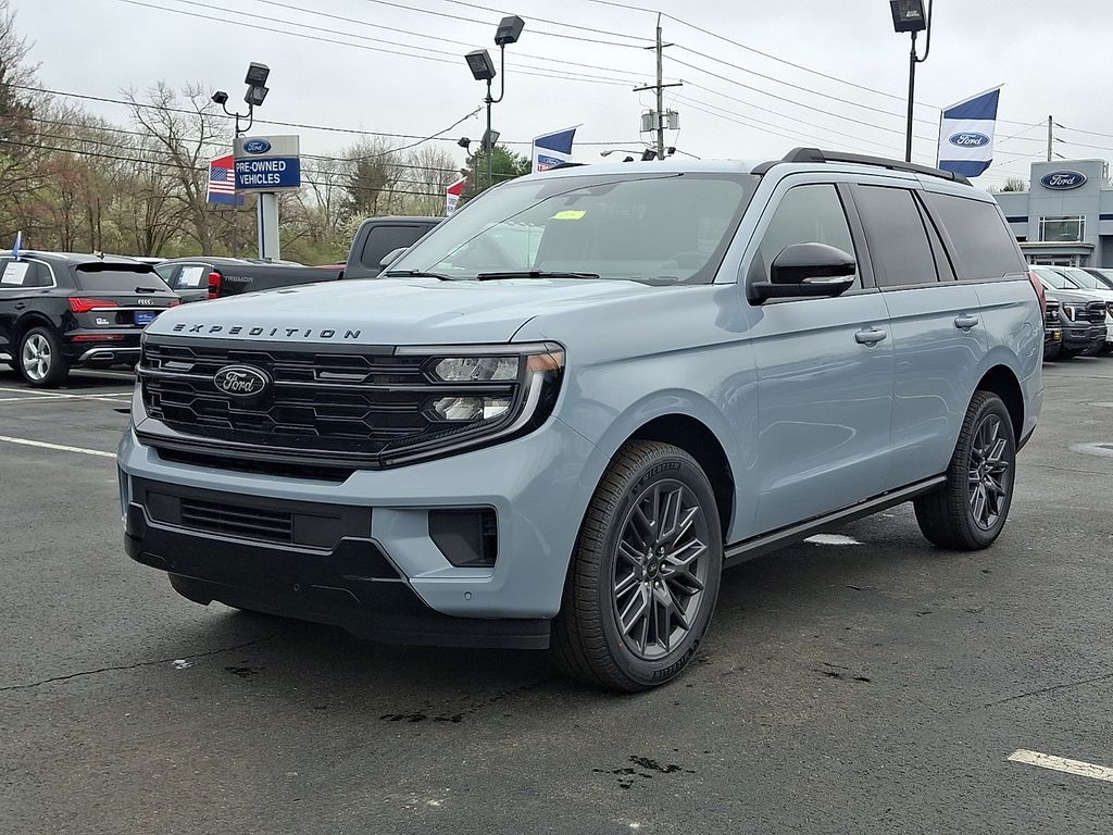 View vehicle photo 2