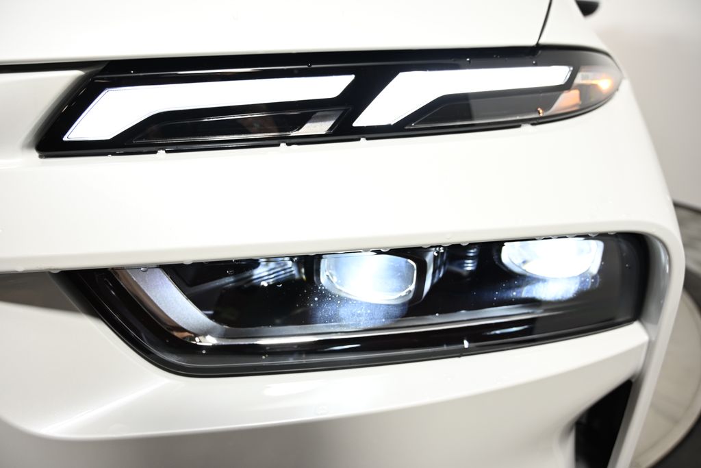 Thumbnail: 2026 BMW X7 - 9