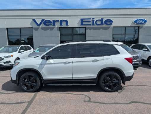 White 2021 Honda Passport SUV / Crossover All-Wheel Drive 9-Speed Automatic