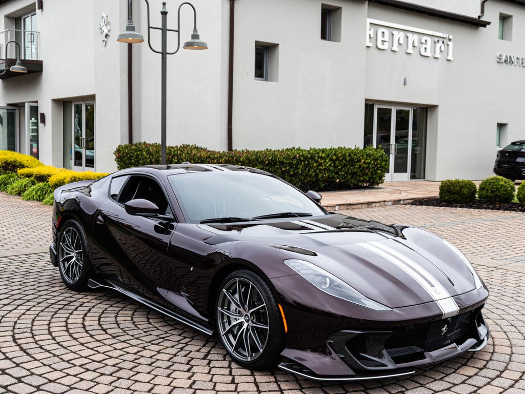 2023 Ferrari 812 Competizione Coupe RWD