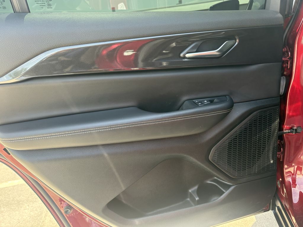 2023 Jeep Grand Cherokee L Altitude Red at Mac Haik CDJR North Houston