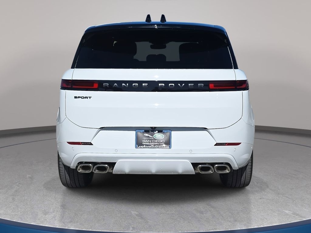 New 2026 White Land Rover Dynamic SE image 6