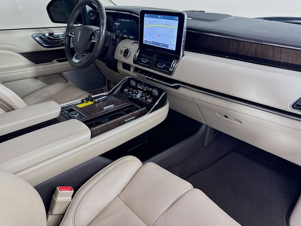 Used Car 2019 Lincoln Navigator L  Reserve For Sale Under $30,000 In Austin, Texas