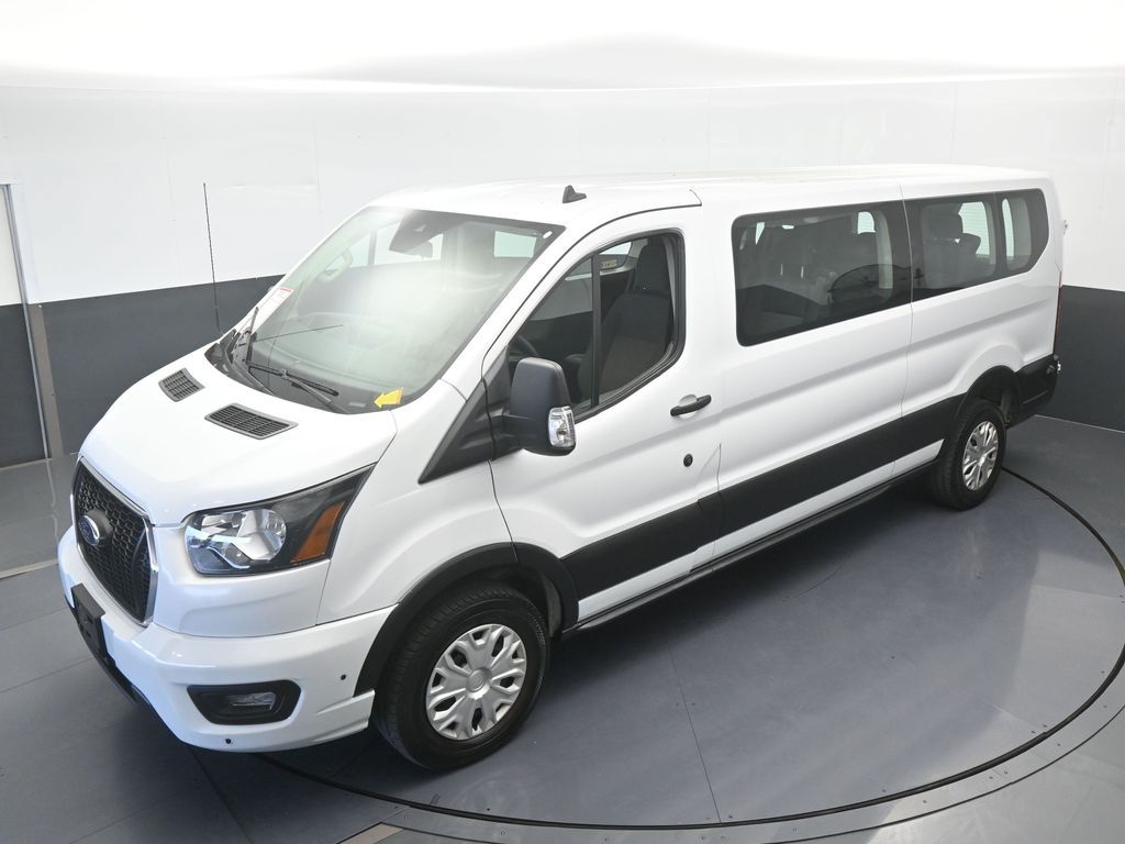 Used 2024 Oxford White Ford XLT image 47