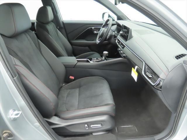 Thumbnail: 2025 Acura ADX - 20