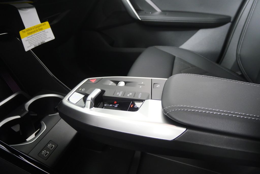 Thumbnail: 2026 BMW X1 - 22