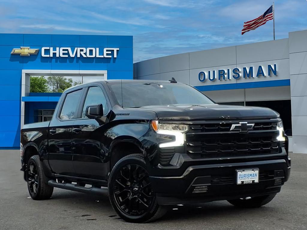 2023 Chevrolet Silverado 1500 RST Crew Cab 4WD