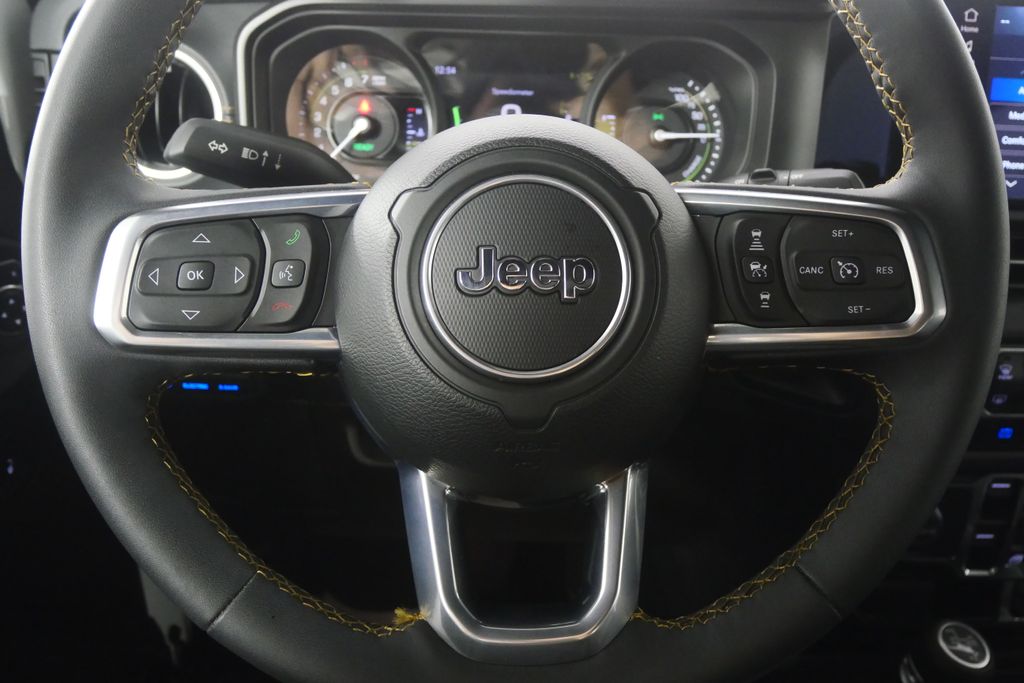 Thumbnail: 2024 Jeep Wrangler - 19