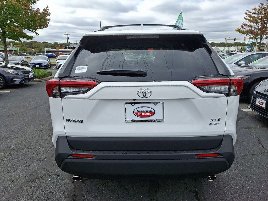 Thumbnail: 2025 Toyota RAV4 - 5